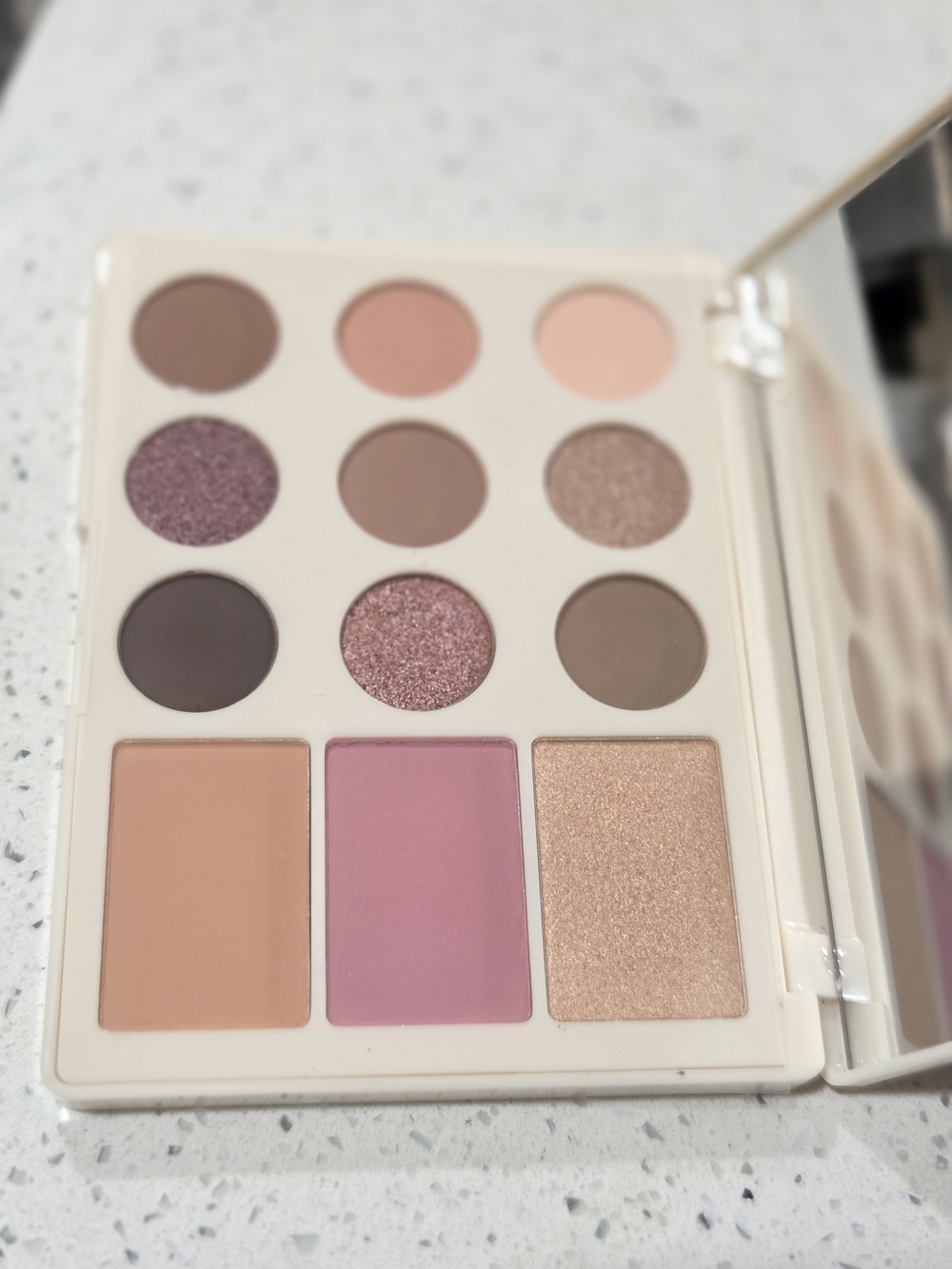 Laura Geller Neutral & Pink Eyeshadow Palette with Blush and Highlighter